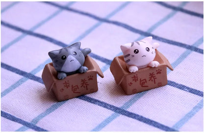 Kawaii Mini Cat Ornament – Cute Kitten Statue for Home & Garden Decor