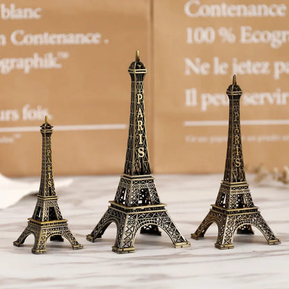 Bronze Eiffel Tower Figurine – Metal Home Decor & Souvenir Ornament