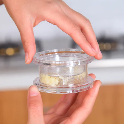 Manual Garlic Crusher – Multifunctional Press & Roller Chopper for Kitchen Use