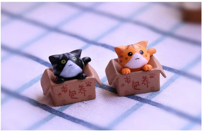 Kawaii Mini Cat Ornament – Cute Kitten Statue for Home & Garden Decor